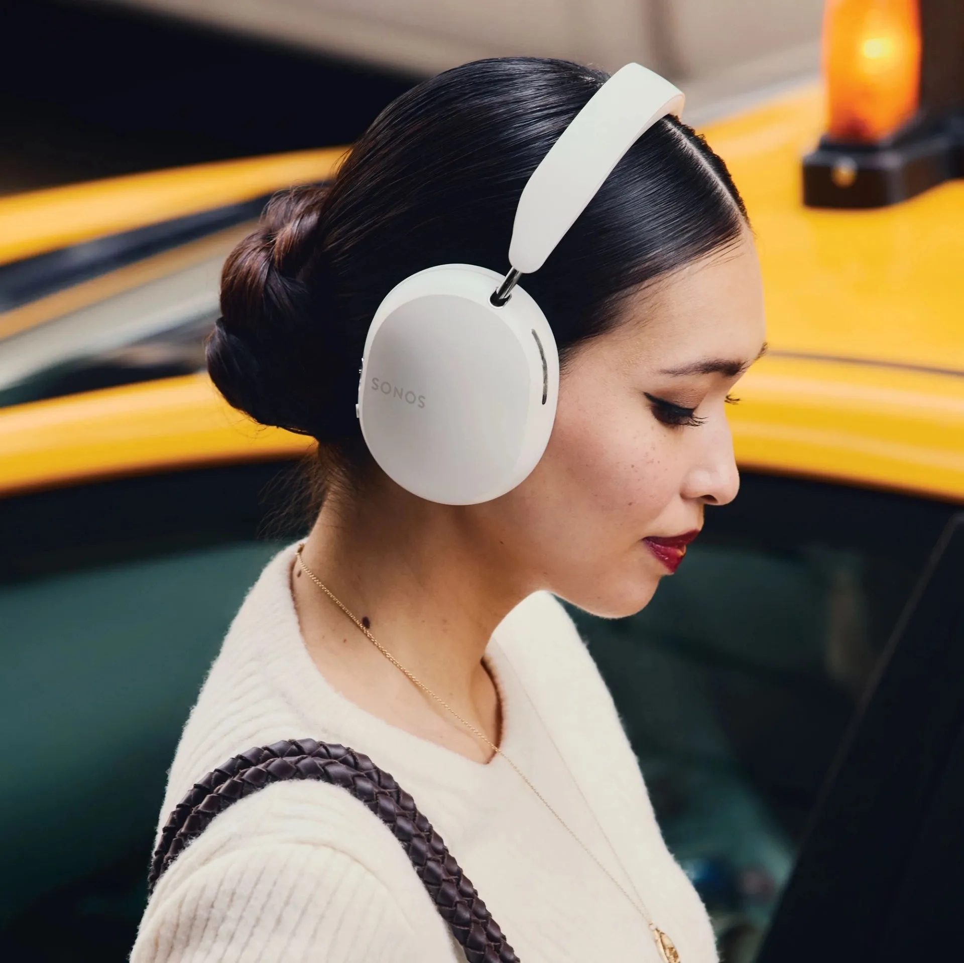 Sonos Ace - Wireless Over Ear Headphones with Noise Cancellation